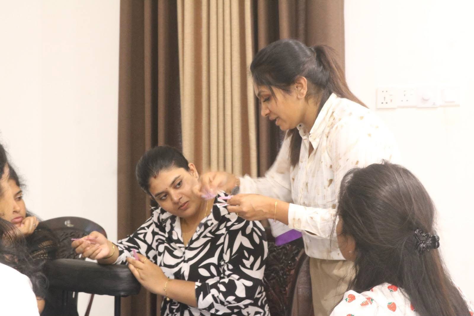 DS Beauty Academy — Behind the Scenes 08